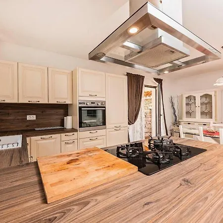 بيت للعطل Casa Noemi *